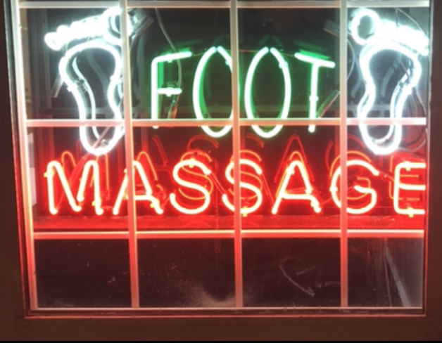Foot Massage Sign at 725 East Broadway Vancouver